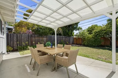Maxine Ave, San Mateo, CA 94401 - Photo 17