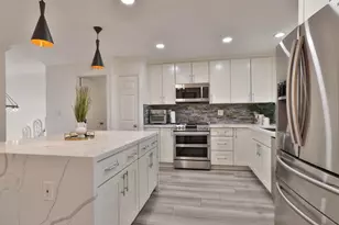 1619 Hallbrook Dr, San Jose, CA 95124 - Photo 5