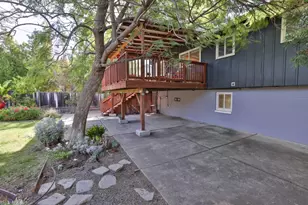 1619 Hallbrook Dr, San Jose, CA 95124 - Photo 21