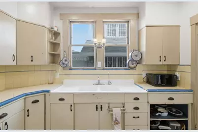 230 S 10th St, San Jose, CA 95112 - Photo 17