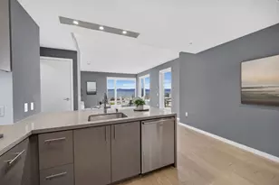 52 Innes Ct 202, San Francisco, CA 94124 - Photo 7