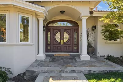 27960 Roble Blanco Ct, Los Altos Hills, CA 94022 - Photo 3