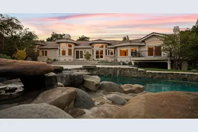 27960 Roble Blanco Ct, Los Altos Hills, CA 94022 - Photo 53