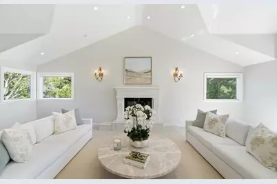 27960 Roble Blanco Ct, Los Altos Hills, CA 94022 - Photo 5