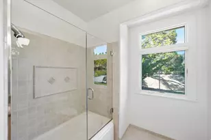 27960 Roble Blanco Ct, Los Altos Hills, CA 94022 - Photo 23
