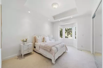 27960 Roble Blanco Ct, Los Altos Hills, CA 94022 - Photo 21