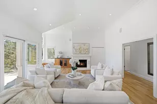27960 Roble Blanco Ct, Los Altos Hills, CA 94022 - Photo 17