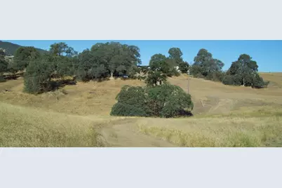 20077 Panoche, Tres Pinos, CA 95075 - Photo 3