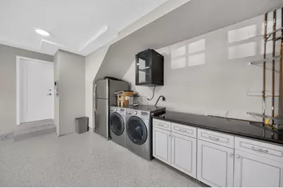3325 Jenkins Ave, San Jose, CA 95118 - Photo 41