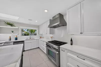 3325 Jenkins Ave, San Jose, CA 95118 - Photo 7