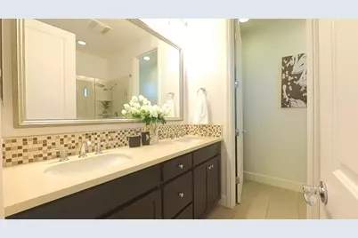 322 N Fair Oaks Ave, Sunnyvale, CA 94085 - Photo 13