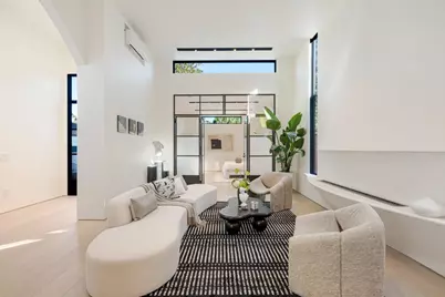 947 Colonial Ln, Palo Alto, CA 94303 - Photo 5
