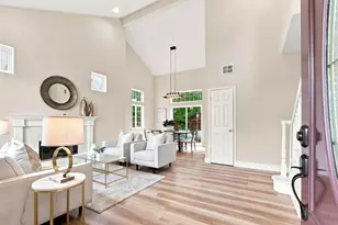 105 Glen Alpine Ct, Mountain View, CA 94043 - Photo 3