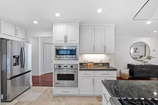 1530 W Selby Ln, Redwood City, CA 94061 - Photo 7