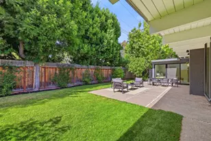 3992 Bibbits Dr, Palo Alto, CA 94303 - Photo 33