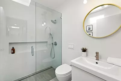 3992 Bibbits Dr, Palo Alto, CA 94303 - Photo 17