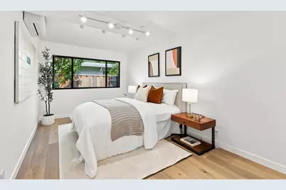 3992 Bibbits Dr, Palo Alto, CA 94303 - Photo 15