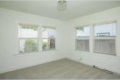 196 N 17th St, San Jose, CA 95112 - Photo 19