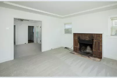 196 N 17th St, San Jose, CA 95112 - Photo 15