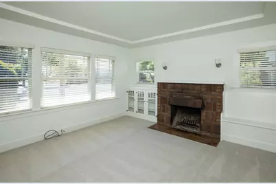 196 N 17th St, San Jose, CA 95112 - Photo 3