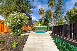 17293 Sereno Ct, Monte Sereno, CA 95030 - Photo 19