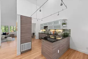 1691 Grant Rd, Mountain View, CA 94040 - Photo 13