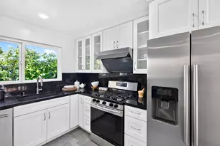 82 Loucks Ave, Los Altos, CA 94022 - Photo 17