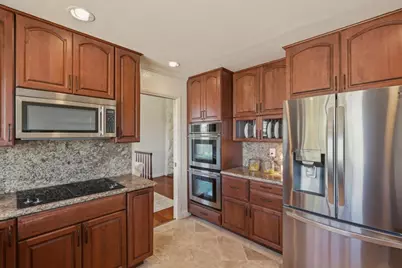 3138 La Mesa Dr, San Carlos, CA 94070 - Photo 17