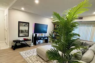 275 Tradewinds Dr 10, San Jose, CA 95123 - Photo 3