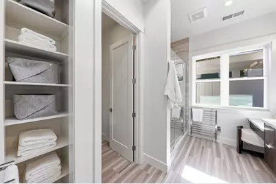 3990 Laguna Ave, Palo Alto, CA 94306 - Photo 59