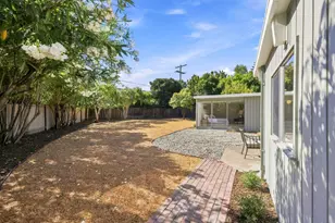 4066 Ben Lomond Dr, Palo Alto, CA 94306 - Photo 39