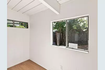 4066 Ben Lomond Dr, Palo Alto, CA 94306 - Photo 15