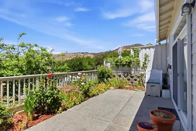 9066 Village View Loop, San Jose, CA 95135 - Photo 37