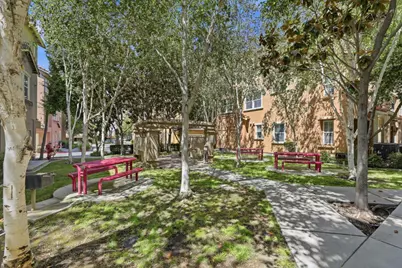 2173 Beech Cir, San Jose, CA 95131 - Photo 43