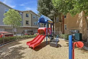 2173 Beech Cir, San Jose, CA 95131 - Photo 45