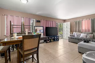 2439 Clyda Dr, San Jose, CA 95116 - Photo 7