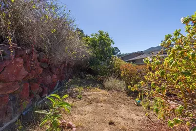 16 Malavear Ct, Pacifica, CA 94044 - Photo 23