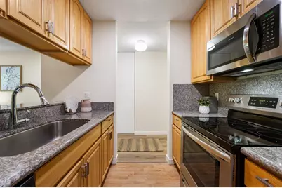 5143 Shelter Creek Ln, San Bruno, CA 94066 - Photo 21