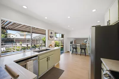 141 Park Sharon Dr, San Jose, CA 95136 - Photo 9