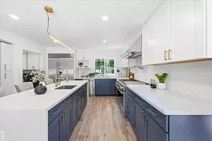 1417 Norman Dr, Sunnyvale, CA 94087 - Photo 7