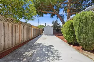 1417 Norman Dr, Sunnyvale, CA 94087 - Photo 35