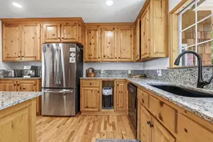 220 Miracle Ln, Santa Cruz, CA 95060 - Photo 9