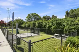 102 Lemmon Ter, Sunnyvale, CA 94086 - Photo 43