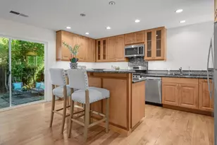 441 Poppy Pl, Mountain View, CA 94043 - Photo 17