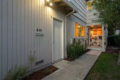 441 Poppy Pl, Mountain View, CA 94043 - Photo 3