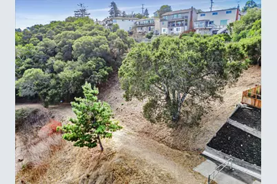 3325 Lower Lock, Belmont, CA 94002 - Photo 7