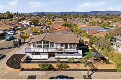 300 Fair Haven Rd, Alameda, CA 94501 - Photo 43