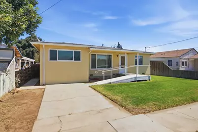126 7th St, Greenfield, CA 93927 - Photo 3