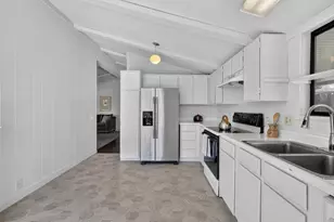 1 Crespi Way 1, Watsonville, CA 95076 - Photo 13