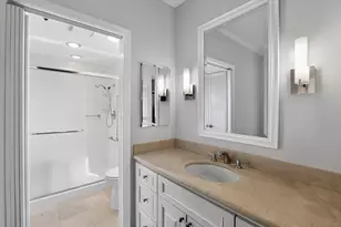 1 Baldwin Ave 609, San Mateo, CA 94401 - Photo 11